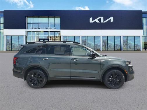 2022 Kia Sorento S