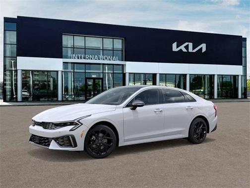 2026 Kia K5 GT-Line