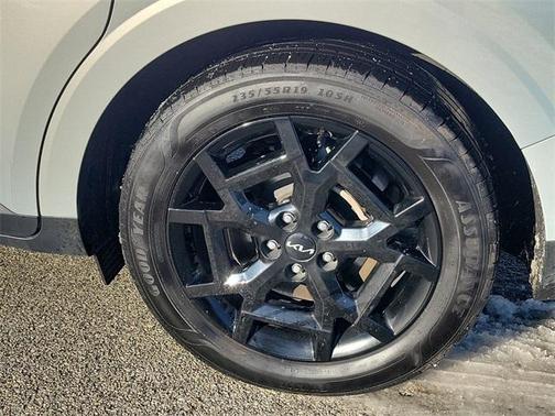 2025 Kia Carnival SX Prestige