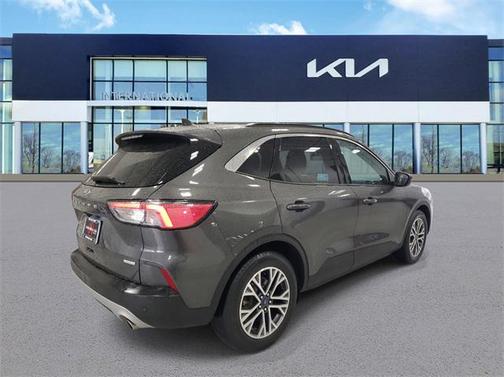 2020 Ford Escape SEL