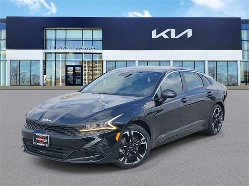 2022 Kia K5 GT-Line