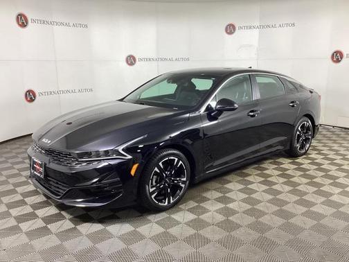 2022 Kia K5 GT-Line