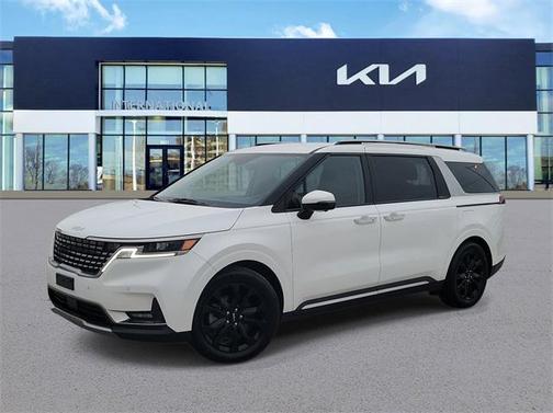 2023 Kia Carnival SX