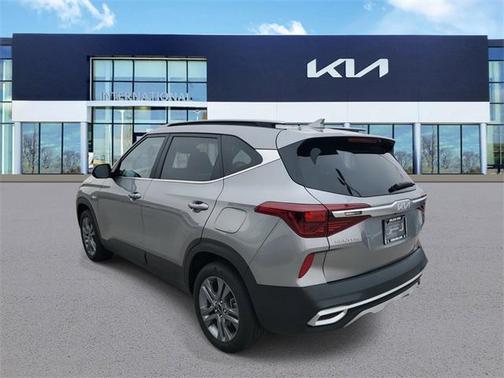 2023 Kia Seltos S