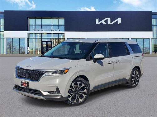 2023 Kia Carnival EX
