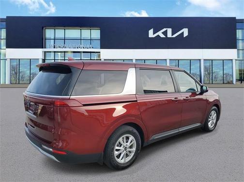 2022 Kia Carnival LXS