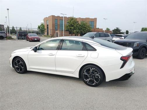2025 Kia K5 GT-Line