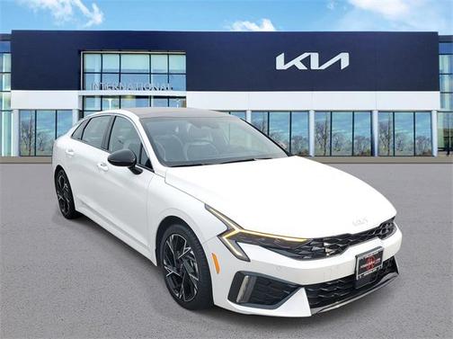 2025 Kia K5 GT-Line