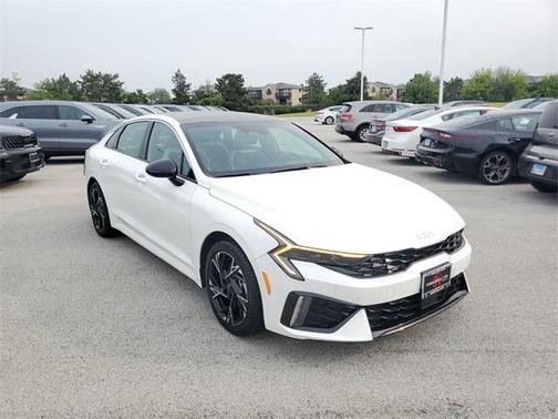 2025 Kia K5 GT-Line