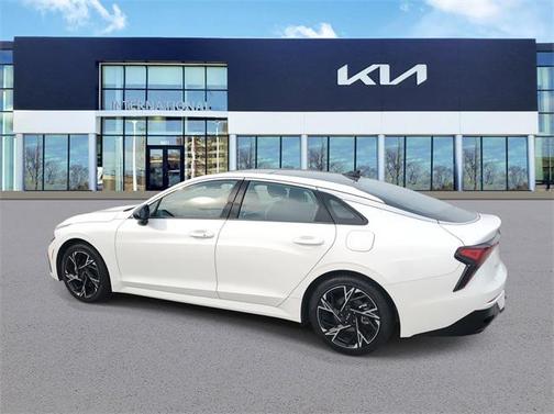 2025 Kia K5 GT-Line