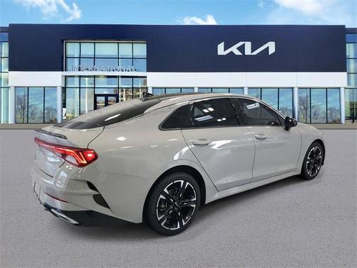 2023 Kia K5 GT-Line