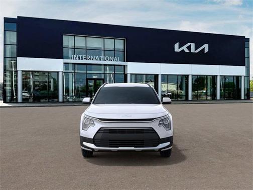 2025 Kia Niro LX