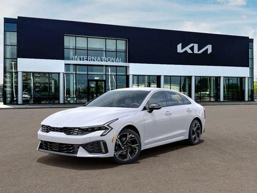 Snow White Pearl 2026 Kia K5 GT-Line