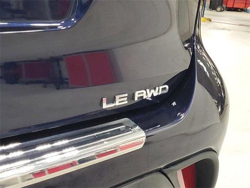 2023 Toyota Highlander LE I4