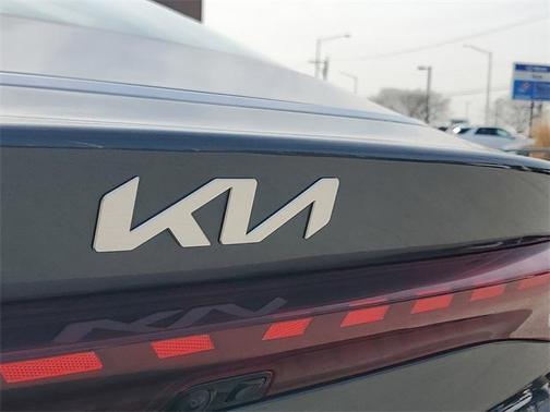 2023 Kia K5 LXS