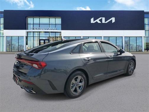 2023 Kia K5 LXS