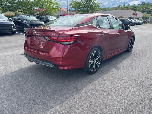 2022 Nissan Sentra SR