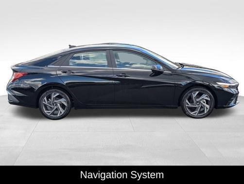 2024 Hyundai ELANTRA HEV Limited