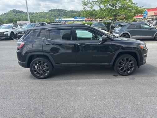 2021 Jeep Compass 80th Special Edition
