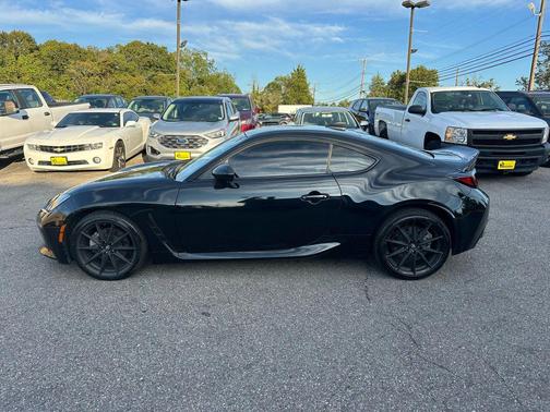 2023 Toyota GR86 Premium