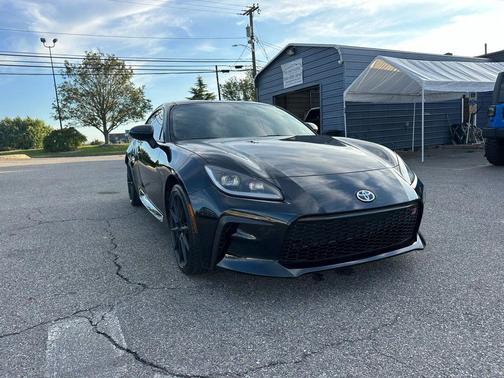 2023 Toyota GR86 Premium