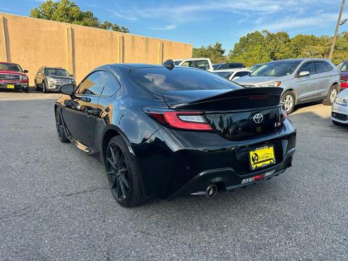 2023 Toyota GR86 Premium