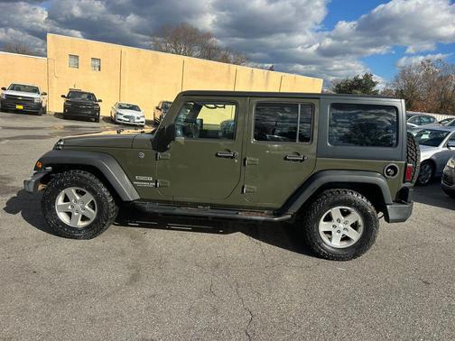 2016 Jeep Wrangler Unlimited Sport