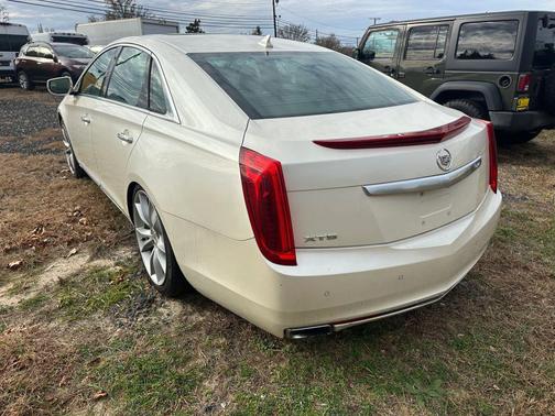 2013 Cadillac XTS Premium