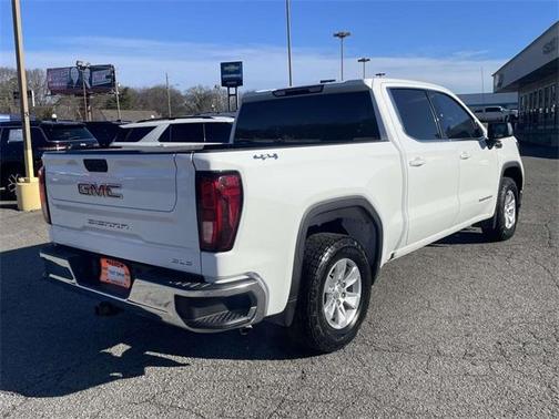 2023 GMC Sierra 1500 SLE