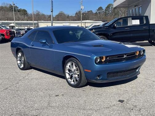 2020 Dodge Challenger SXT