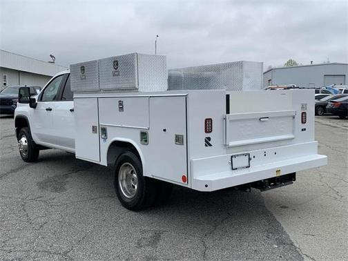 2023 Chevrolet Silverado 3500 WT