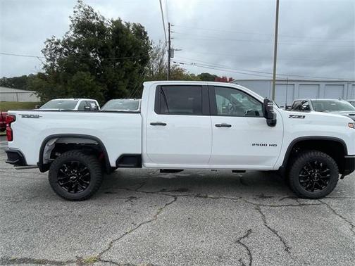 2026 Chevrolet Silverado 2500 LT
