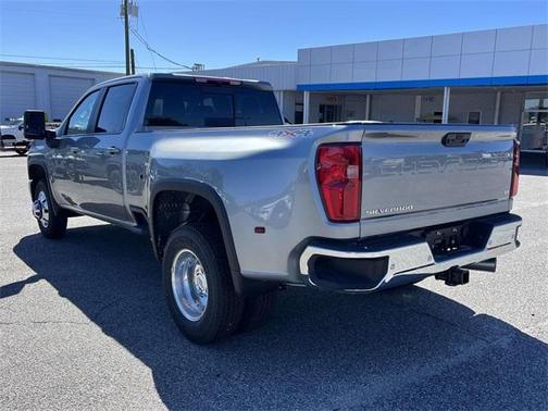 2026 Chevrolet Silverado 3500 LT
