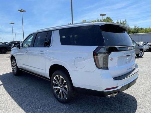 Polar White 2026 Chevrolet Suburban High Country