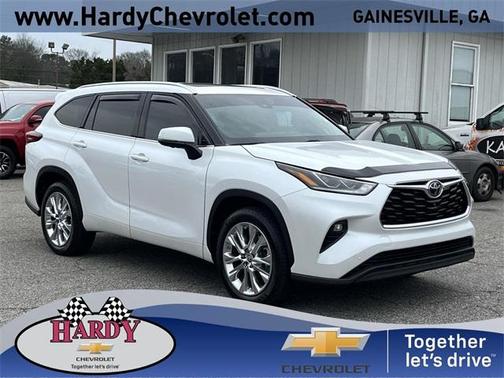 2023 Toyota Highlander L