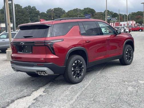 Radiant Red 2027 Chevrolet Traverse Z71