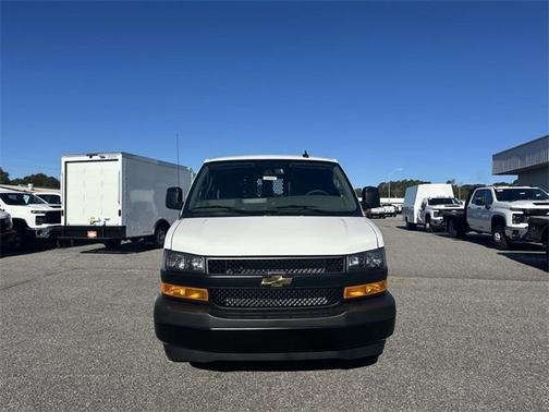 2025 Chevrolet Express 2500 Work Van