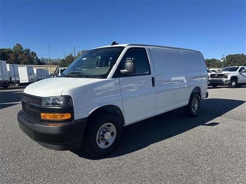 2025 Chevrolet Express 2500 Work Van