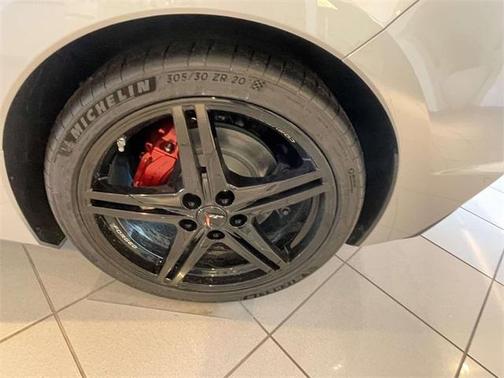 2026 Chevrolet Corvette Stingray w/2LT