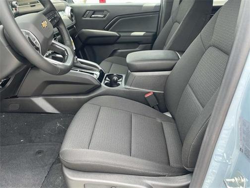 2025 Chevrolet Colorado LT