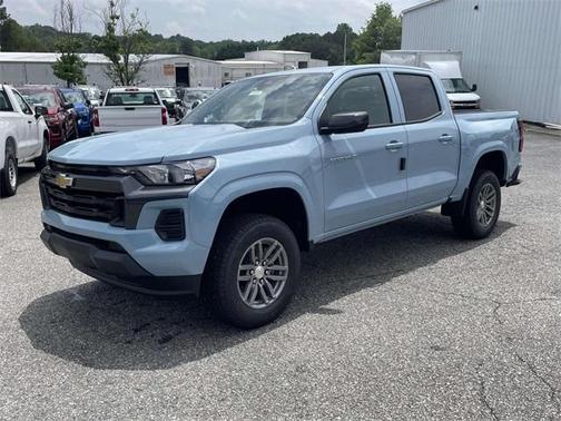 2025 Chevrolet Colorado LT