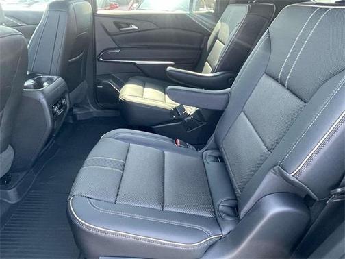 2025 Chevrolet Traverse High Country