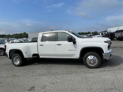 2025 Chevrolet Silverado 3500 LTZ