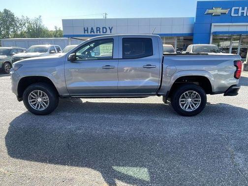 Sterling Gray Metallic 2026 Chevrolet Colorado LT