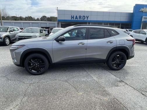 Sterling Gray Metallic 2026 Chevrolet Trax ACTIV