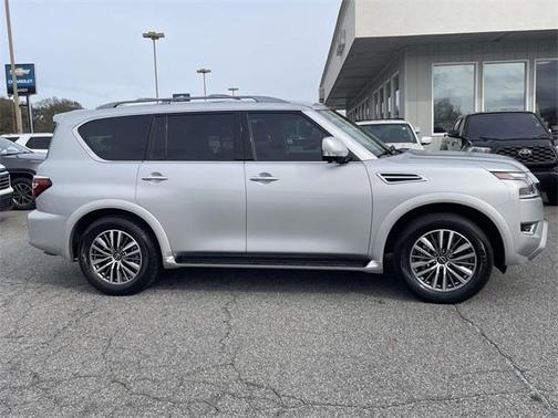 2023 Nissan Armada SL
