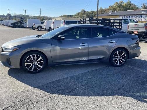 2021 Nissan Maxima SV
