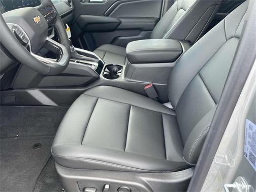 2025 Chevrolet Colorado LT