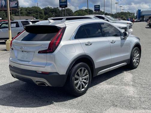 2021 Cadillac XT4 Premium Luxury