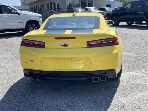2016 Chevrolet Camaro 2LT